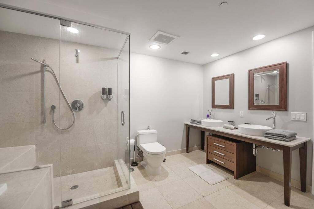 Apartment Wonderful 2 Bedroom Icon Brickell With Pool